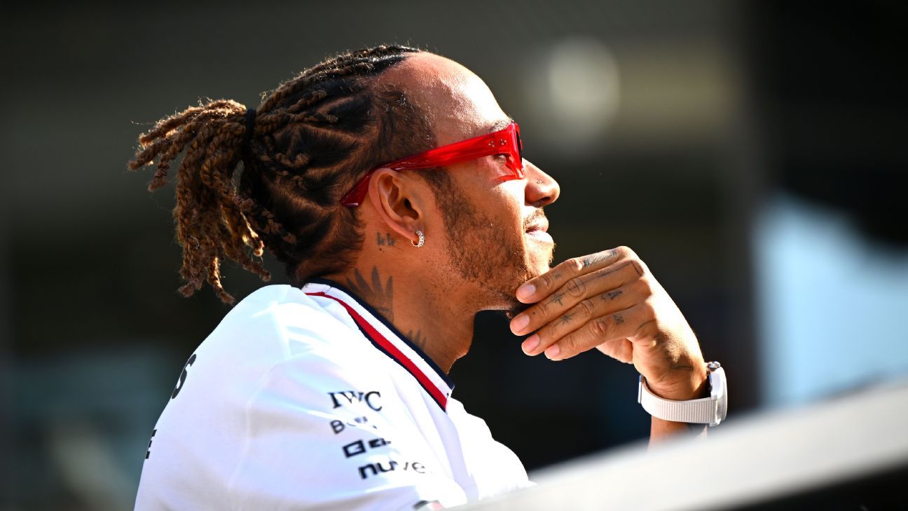 Lewis Hamilton mengaku prihatin atas dominasi Red Bull