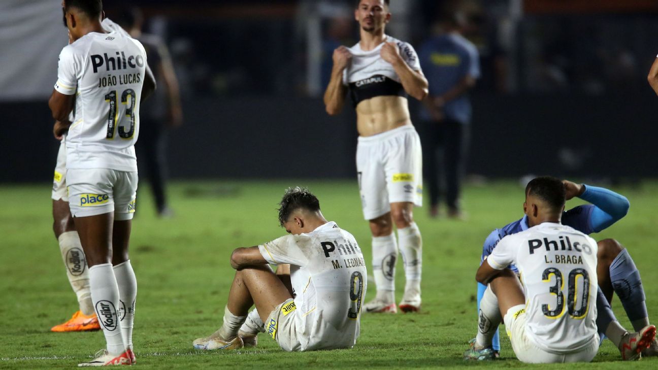 Santos sufrió el primer descenso de su historia en Brasil - ESPN