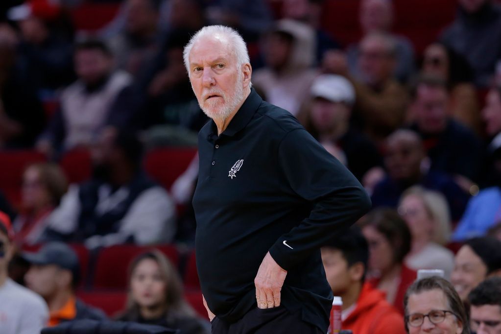 San Antonio Spurs set team record with 17th straight loss ESPN