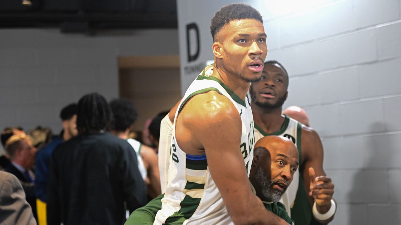 Giannis Antetokounmpo scores franchise-record 64 points, Bucks