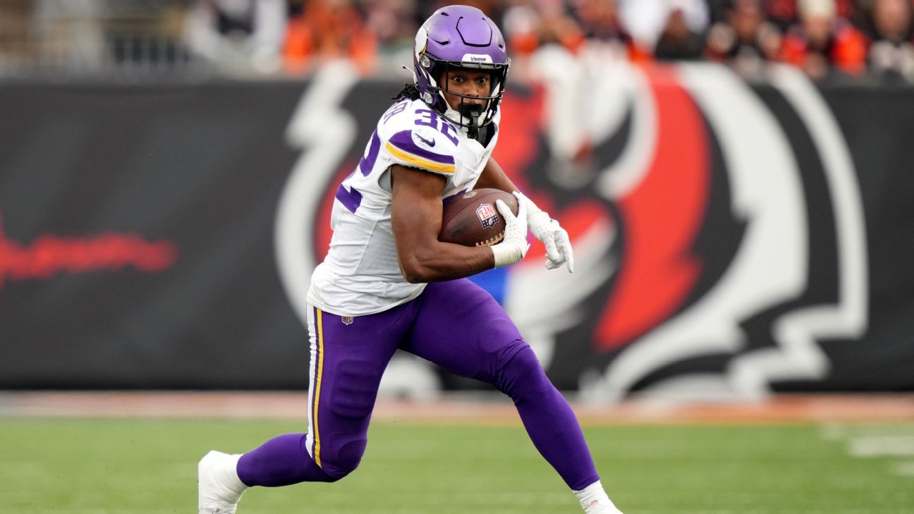 Ty Chandler gives Vikings' running game needed boost - ESPN