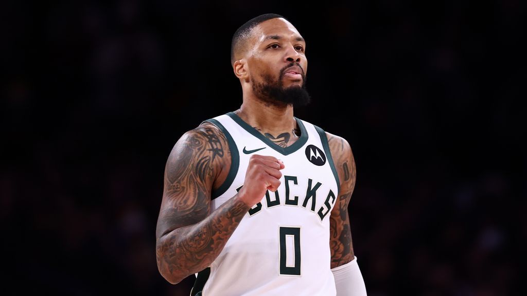 Damian Lillard says rolling Bucks playing more 'comfortable' - ESPN