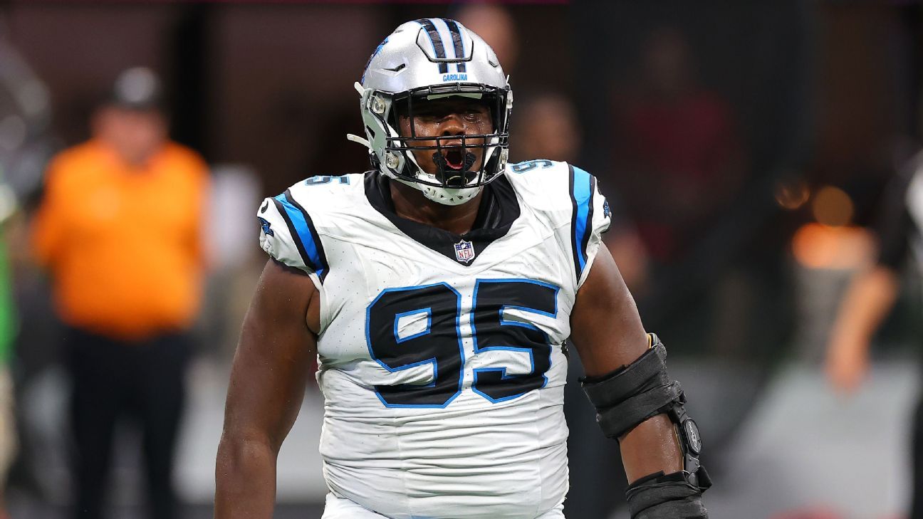 Source: Panthers’ Brown has serious knee injury