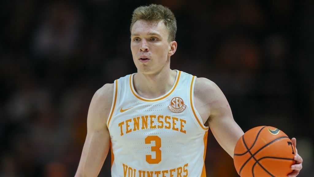 Dalton Knecht goes off again, has 39 in Volunteers win - ESPN