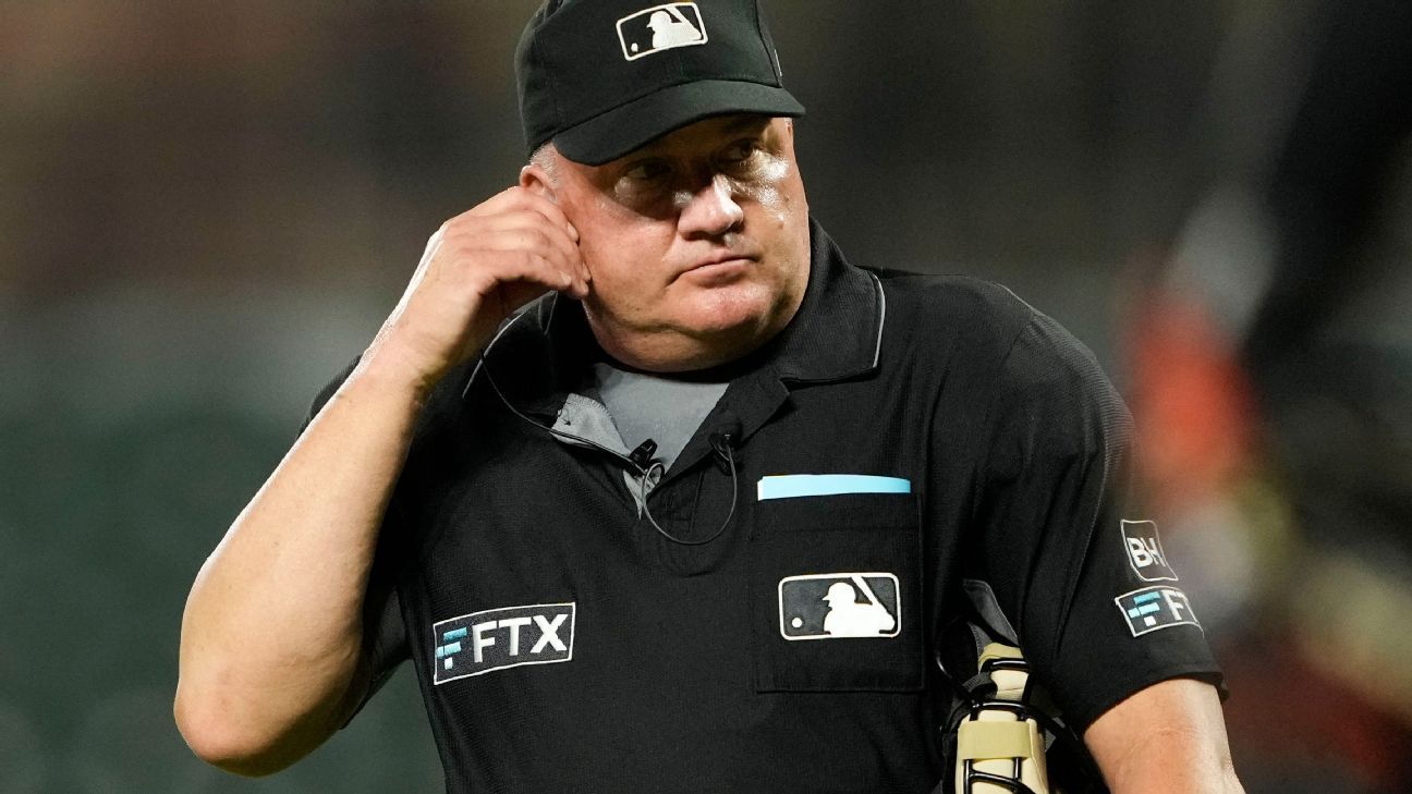 Nelson and Hickox set to retire as MLB umpires