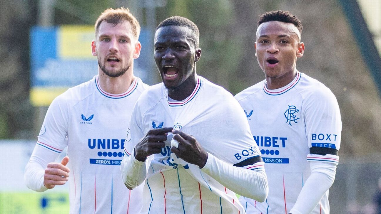 Rangers asume el liderato en Escocia con Óscar Cortés como titular - ESPN