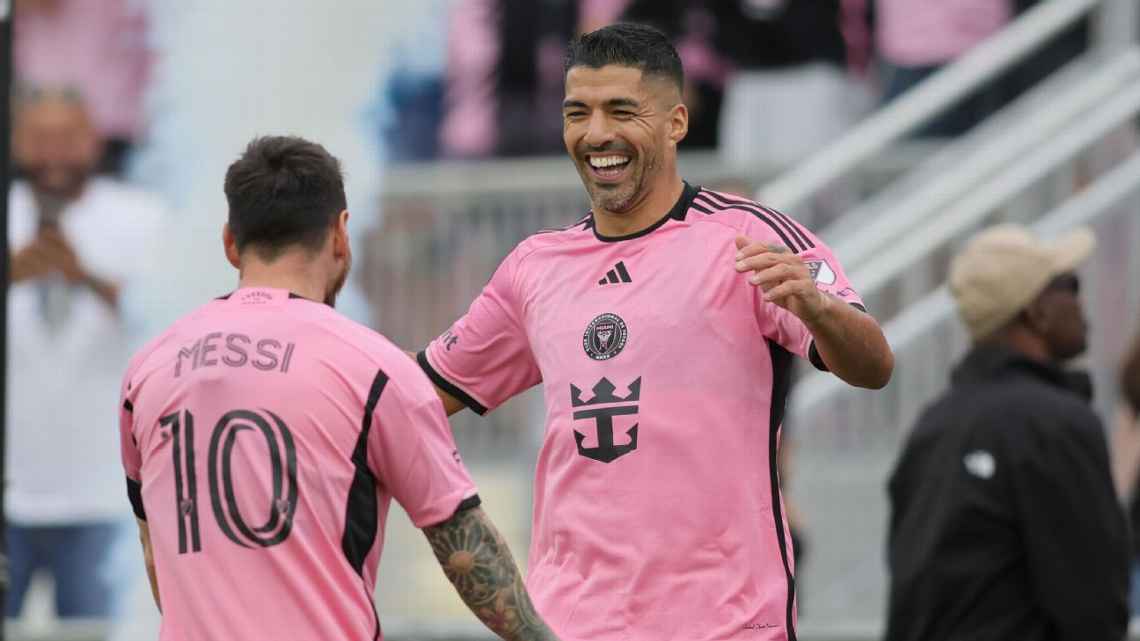 Luis Suárez commits future to Inter Miami, extending deal through 2026 MLS season Luis Suárez commits future to Inter Miami, extending deal through 2026 MLS season