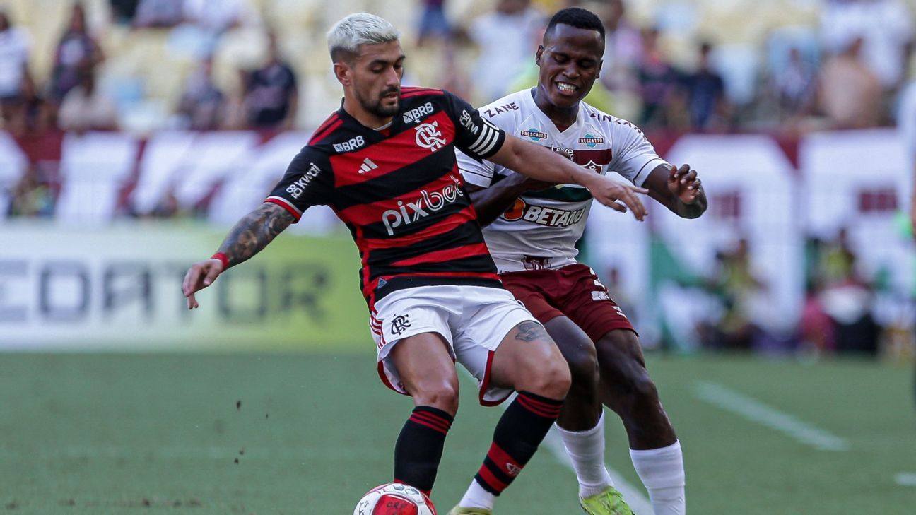 Flamengo e Grêmio em Destaque: Palpites de Pai Vicari para o Brasileirão.