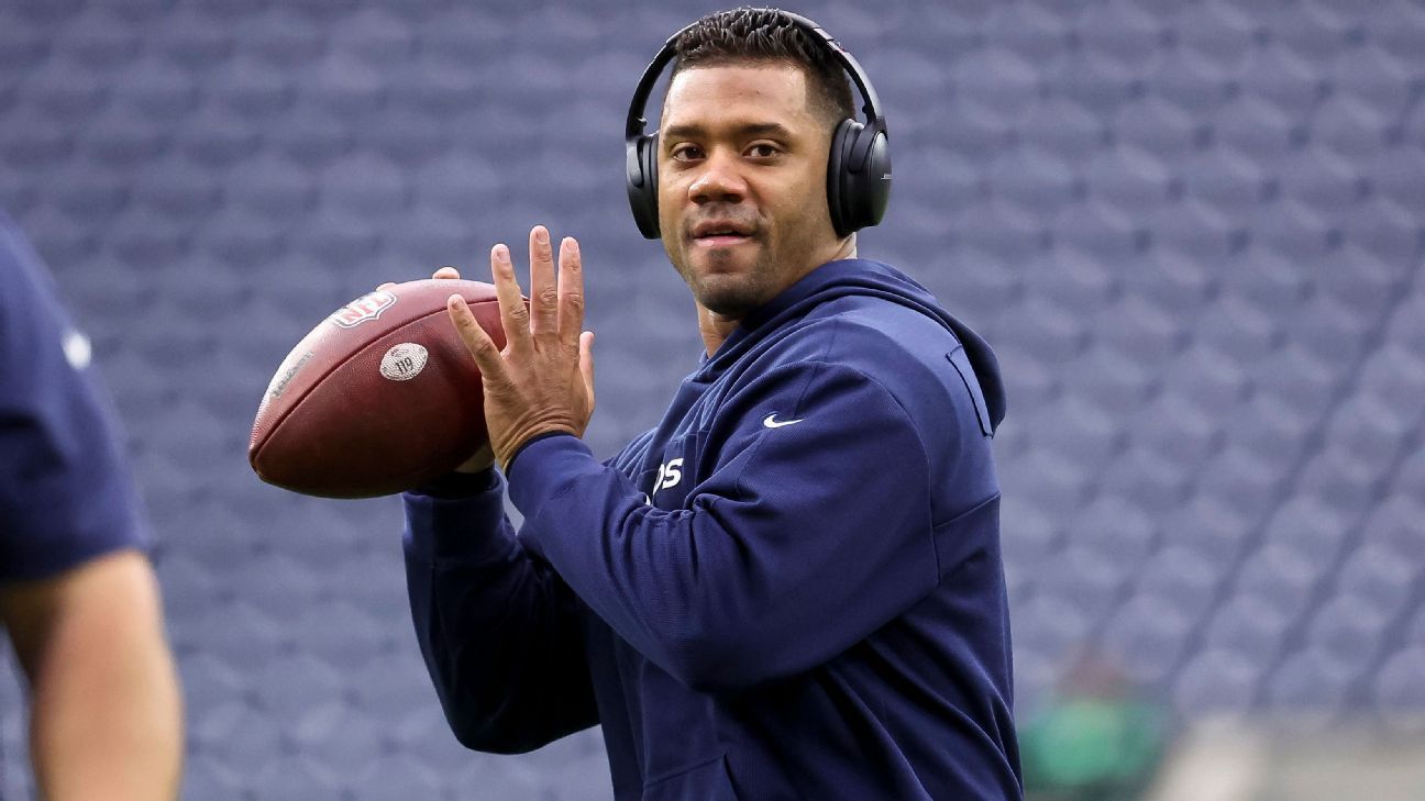 Source: Russell Wilson plans to sign with the Steelers