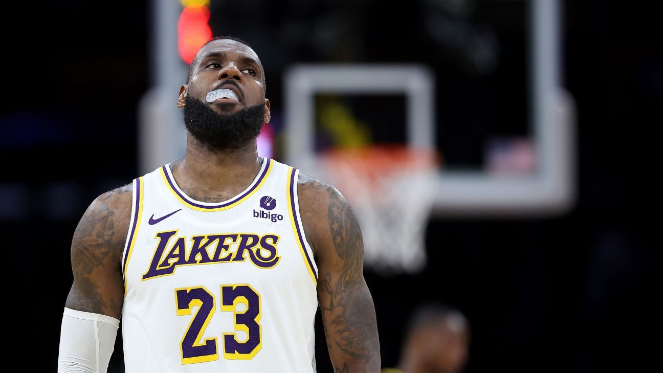 Broken Clock zeigt die letzten Minuten des Lakers-Warriors-Spiels