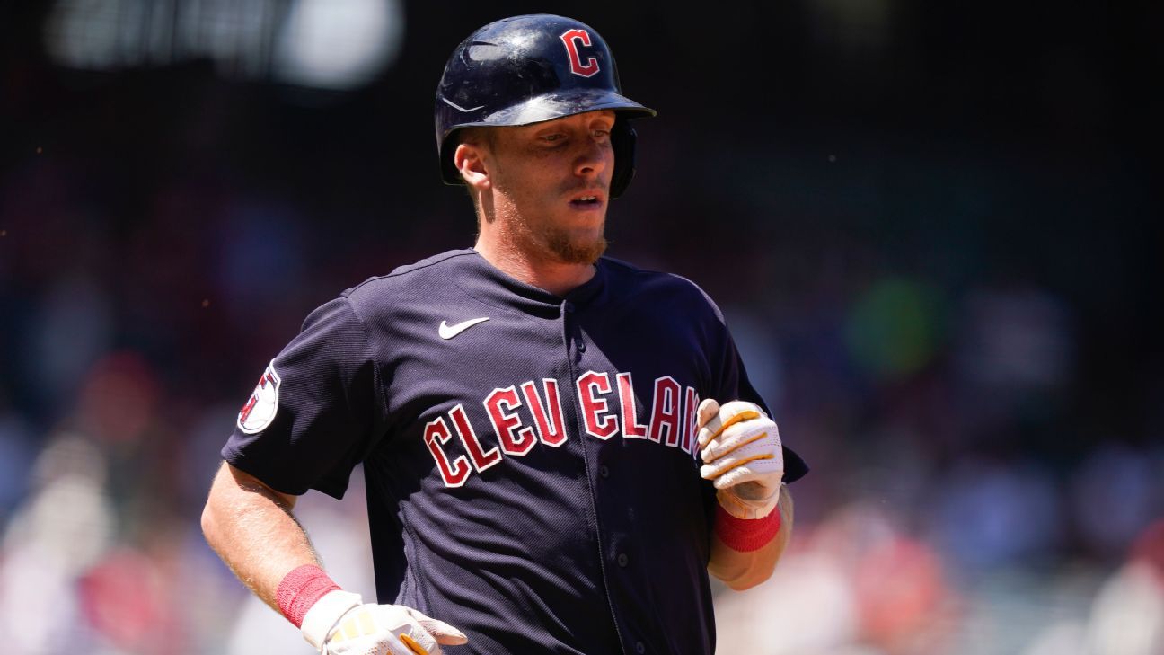 Jays get M in pool space in trade with Guardians