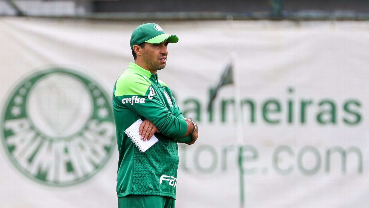 Abel Ferreira aposta em mudanças no Palmeiras e Endrick como opção no time.