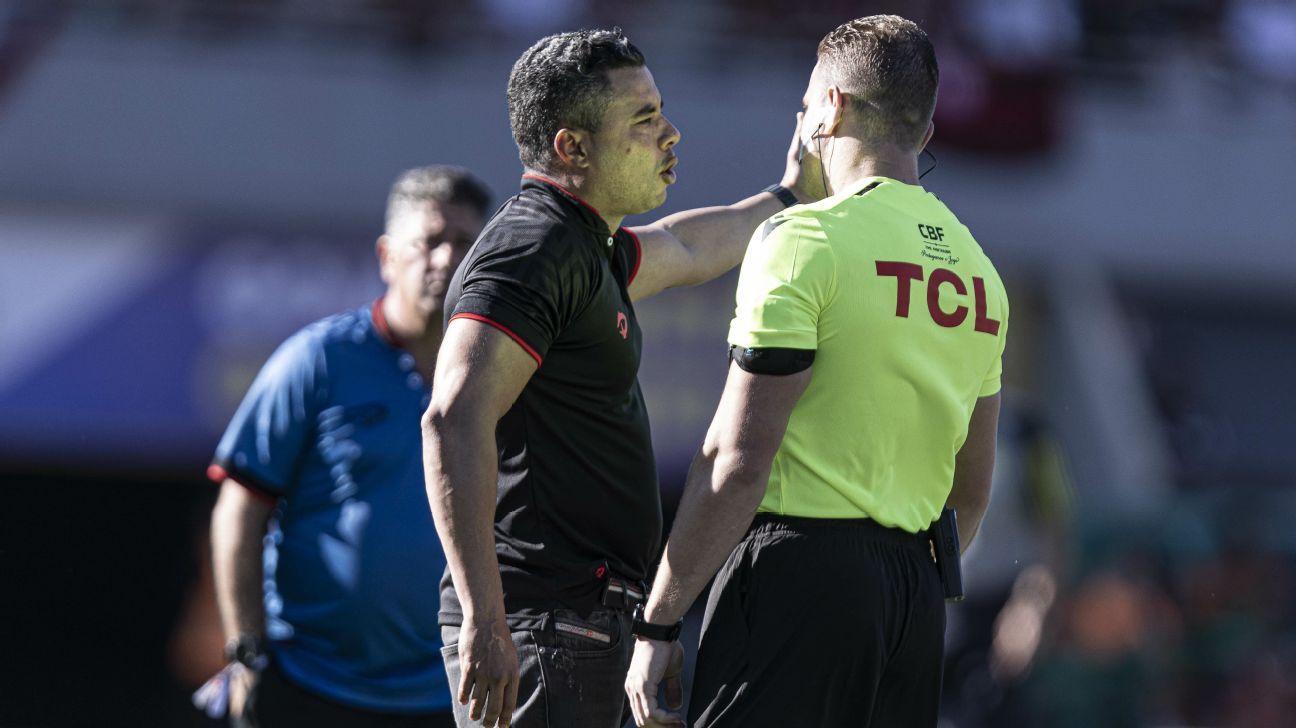 Jair Ventura elogia árbitro por expulsão decisiva contra o Flamengo