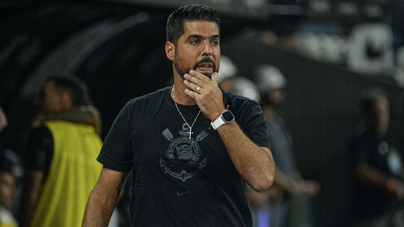 Como Corinthians pode jogar com Garro e Coronado juntos? - ESPN