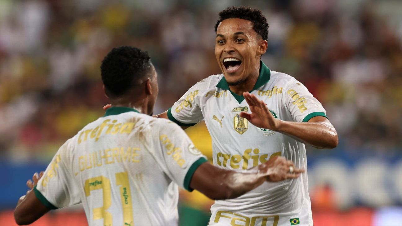 Palmeiras vence o Cuiabá com gols de Lázaro e Estêvão no Brasileirão.