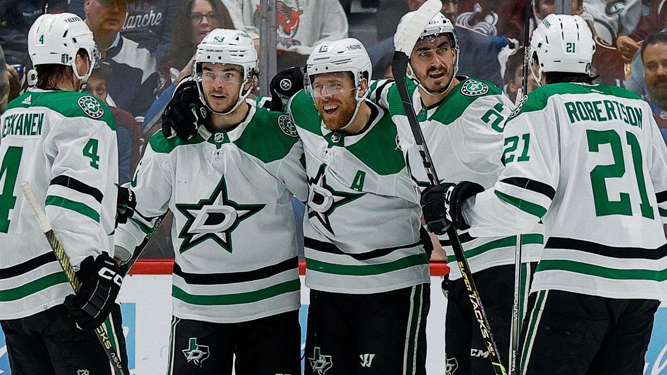 Johnston nets 2 as Stars move within 1 win of WCF