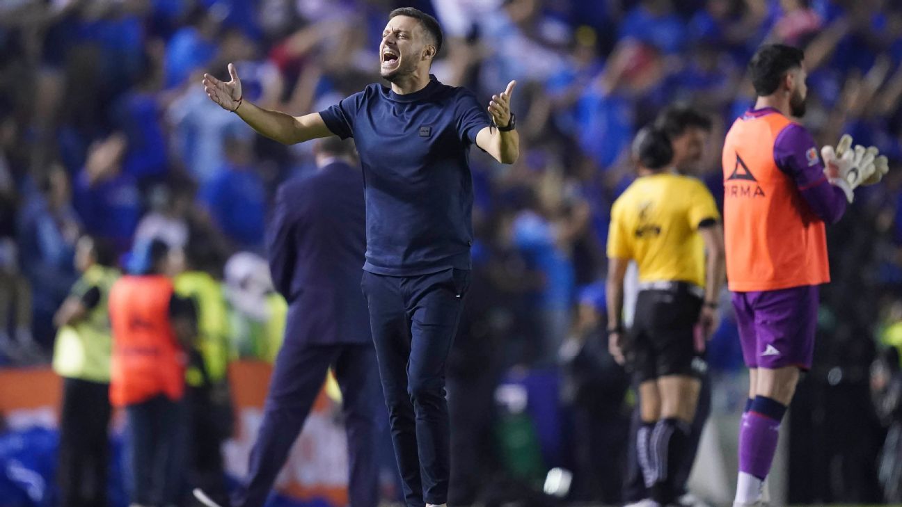 Cruz Azul et Anselmi atteignent les demi-finales sans “Cruzazuleadas”