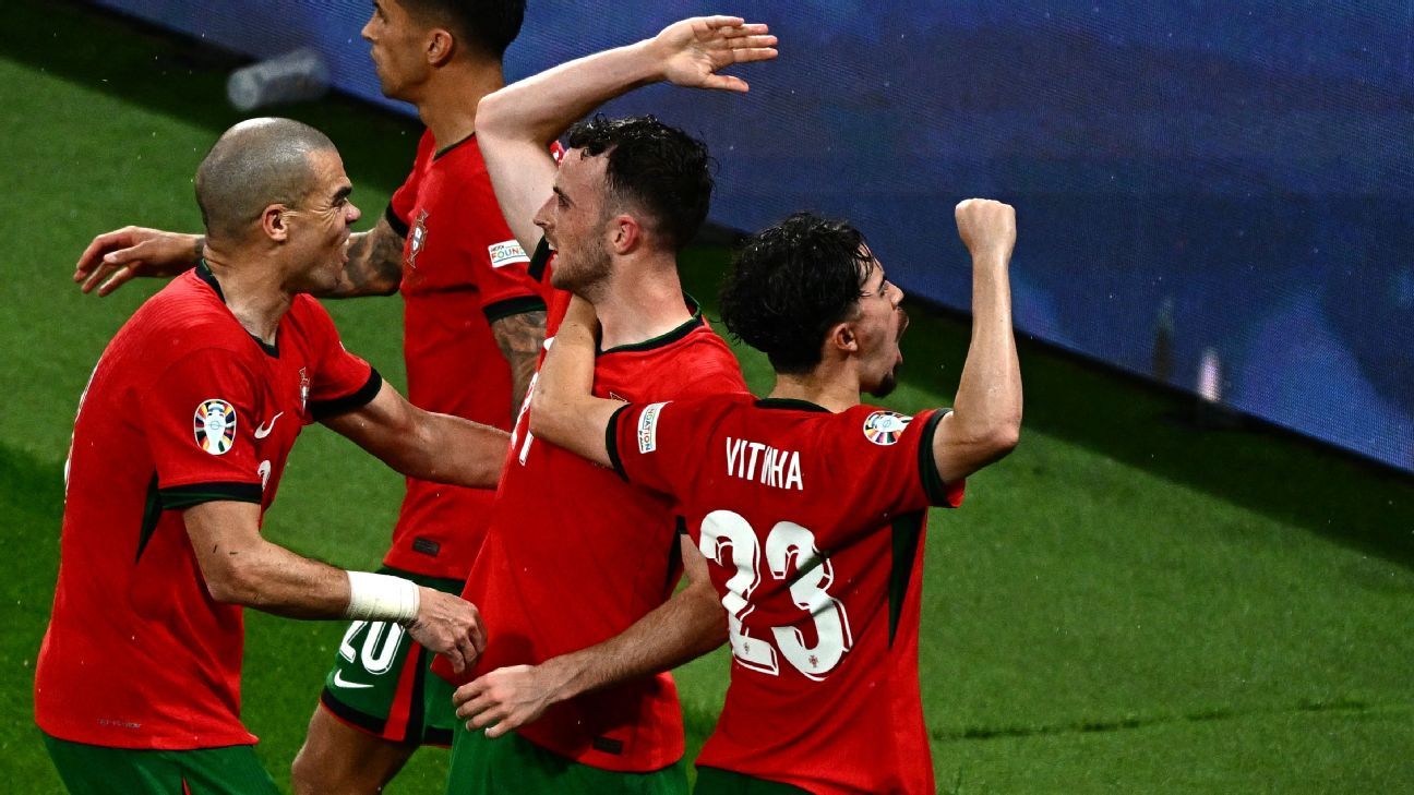 Portugal supera ‘muro’ tcheca e vence de viradela na estreia da Euro