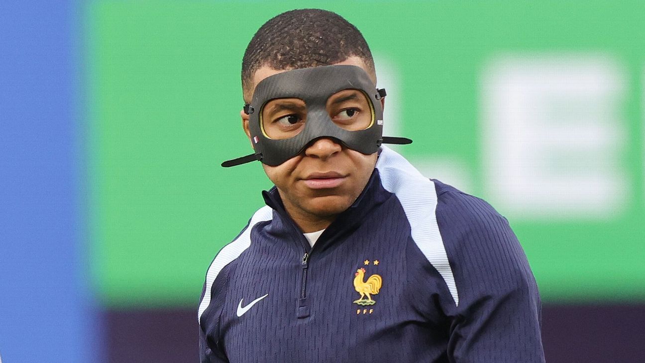 Euro 2024 France Kylian Mbappe returns to training