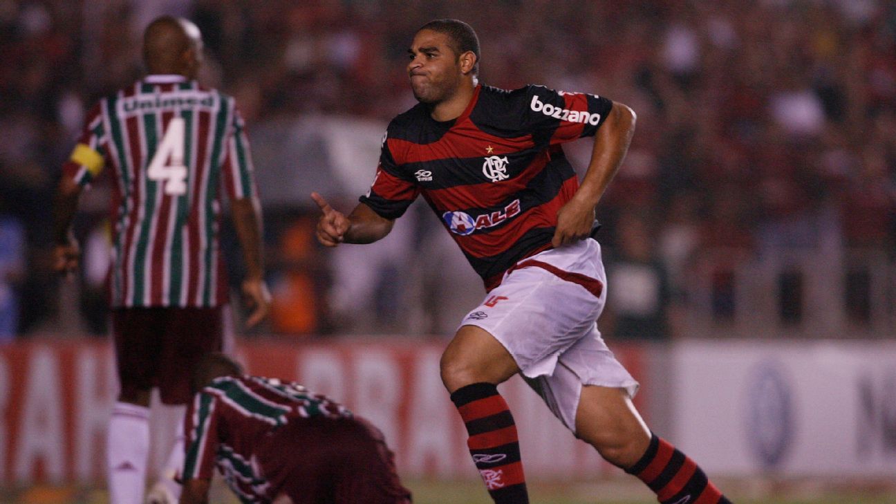 Adriano Imperador debocha de Cuca em vitória do Flamengo sobre Fluminense na lanterna.