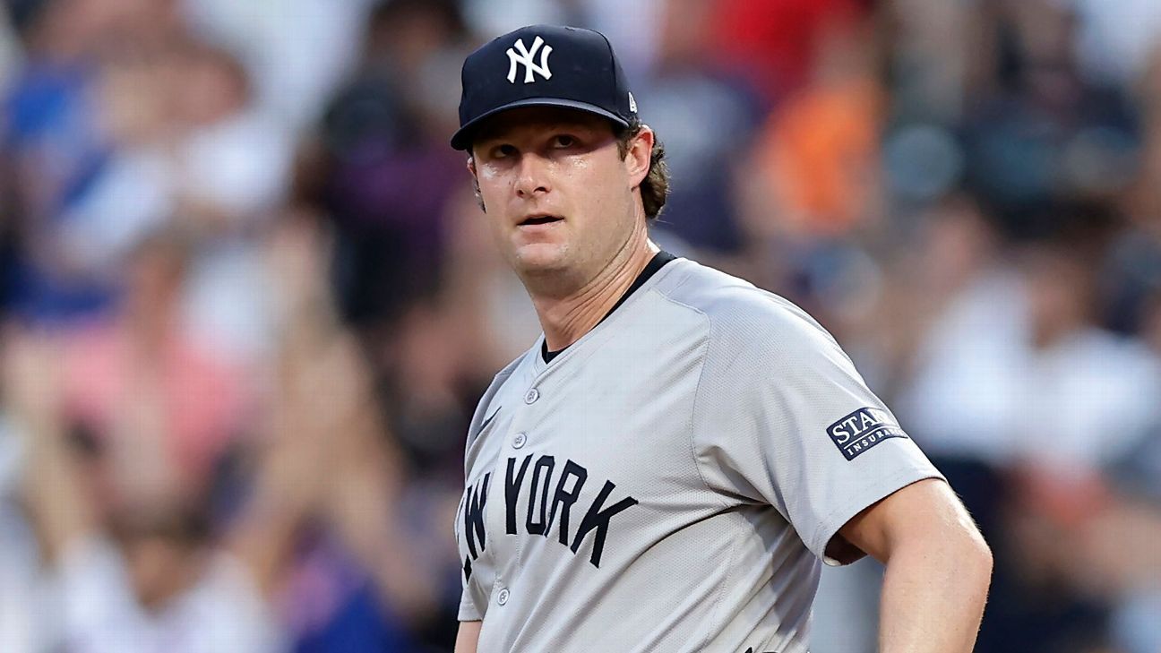 Yankees ace Gerrit Cole leaves the game in Texas before the 7th inning with a cramp in his right calf