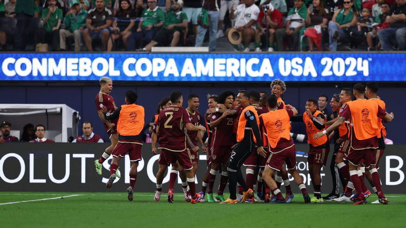 Venezuela GK slams media after upset over Mexico