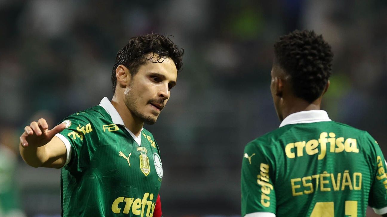 Veiga e Estêvão são preocupações do Palmeiras para o dérbi contra o Corinthians
