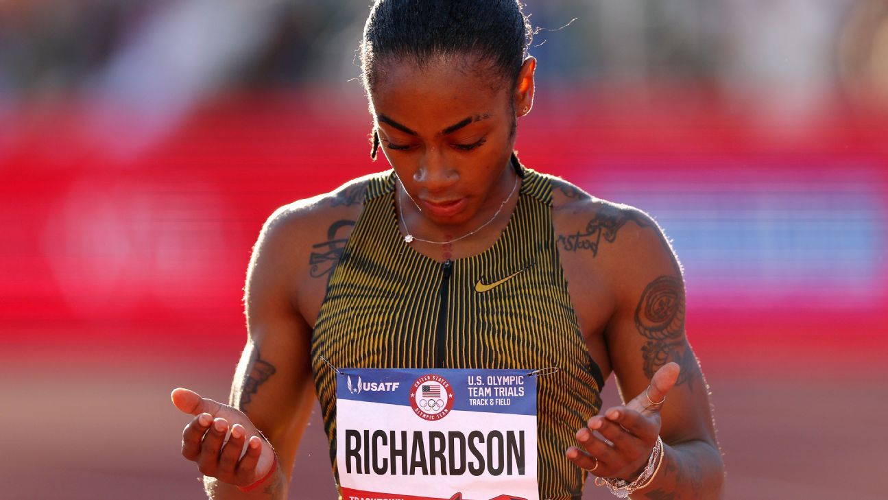 Lyles first in 200M; Richardson fails to qualify