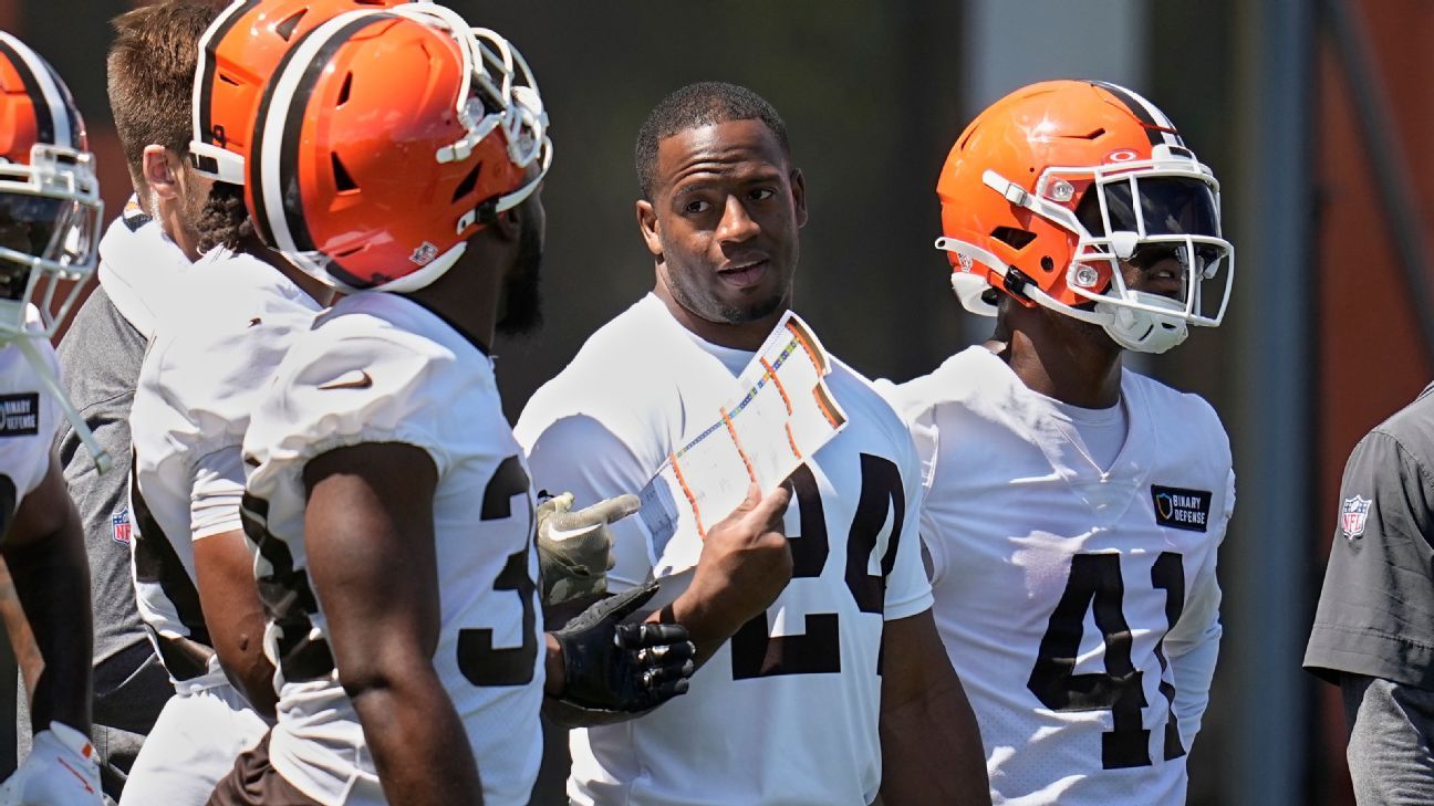Browns RB Nick Chubb to return Sunday; Jerome Ford ruled out ESPN