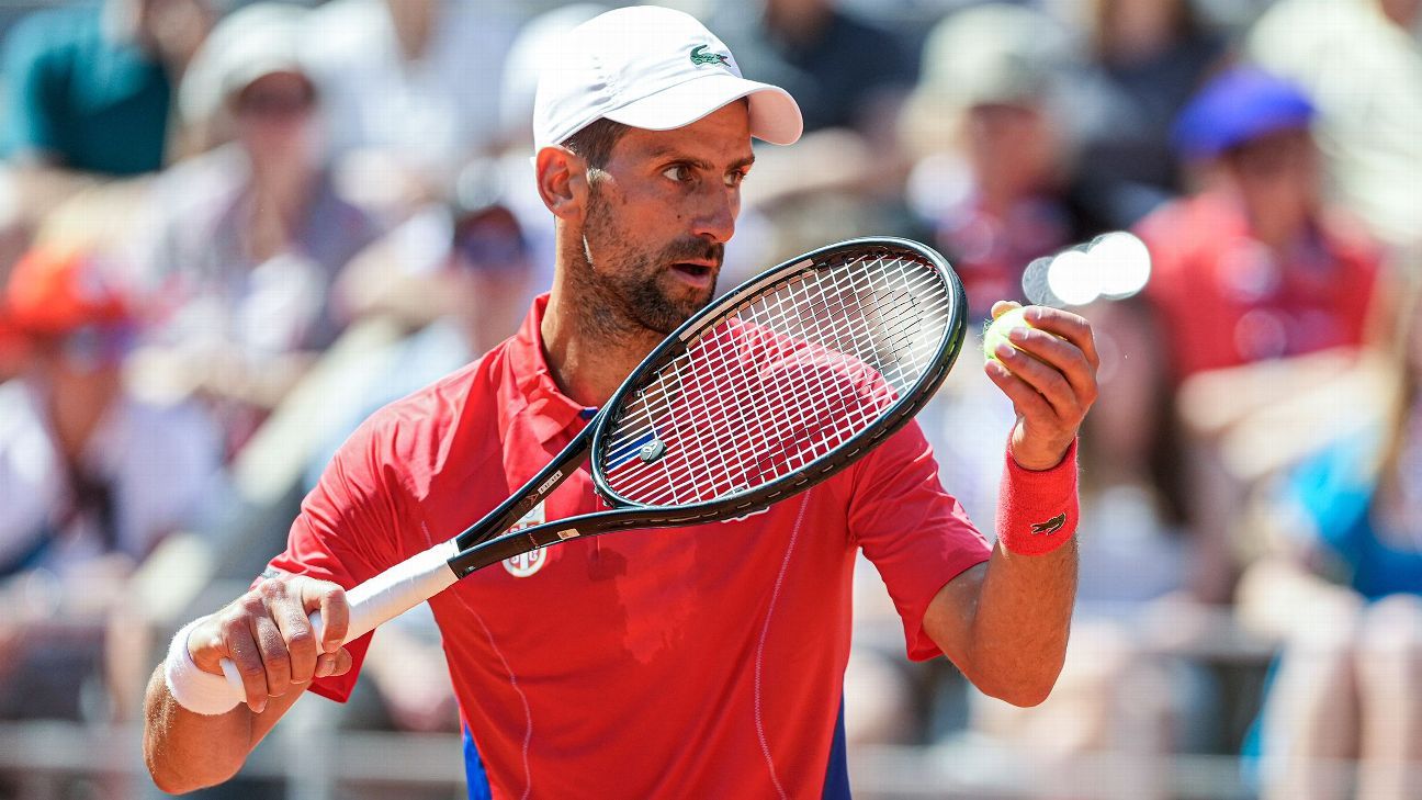 Novak Djokovic et Carlos Alcaraz se qualifient pour les quarts de finale des JO