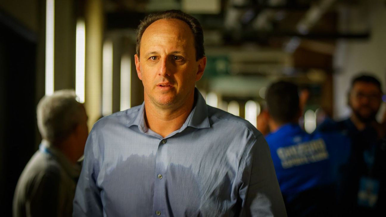 Bastidores de Conflitos com Rogério Ceni e Fred no Cruzeiro