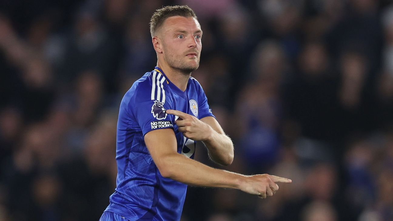 Jamie Vardy taunts Tottenham fans with a humorous Premier League reminder