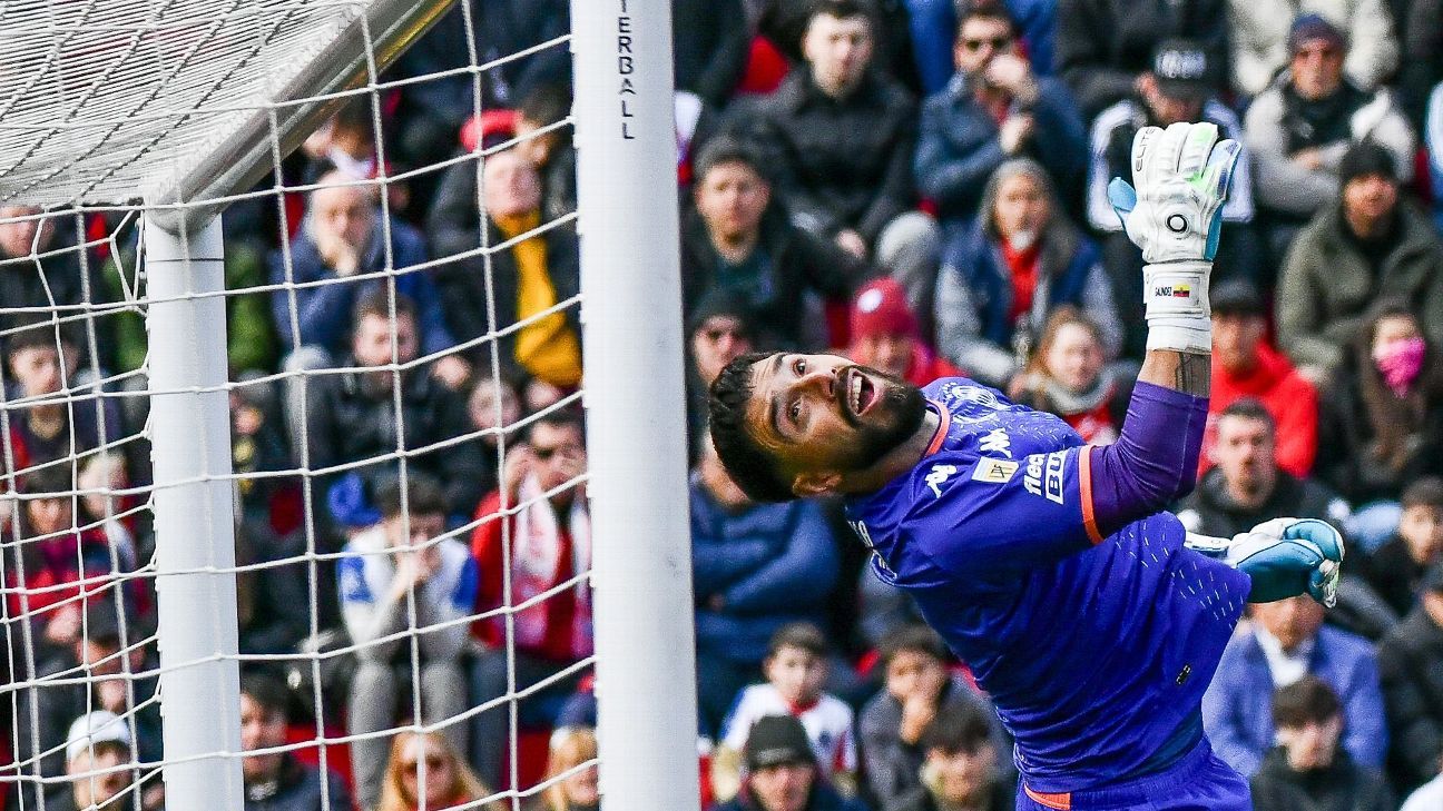 Hernán Galíndez stood out in Huracán’s draw against Argentinos Juniors