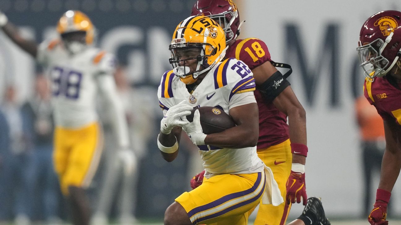 Sources: LSU starting RB Emery has torn ACL