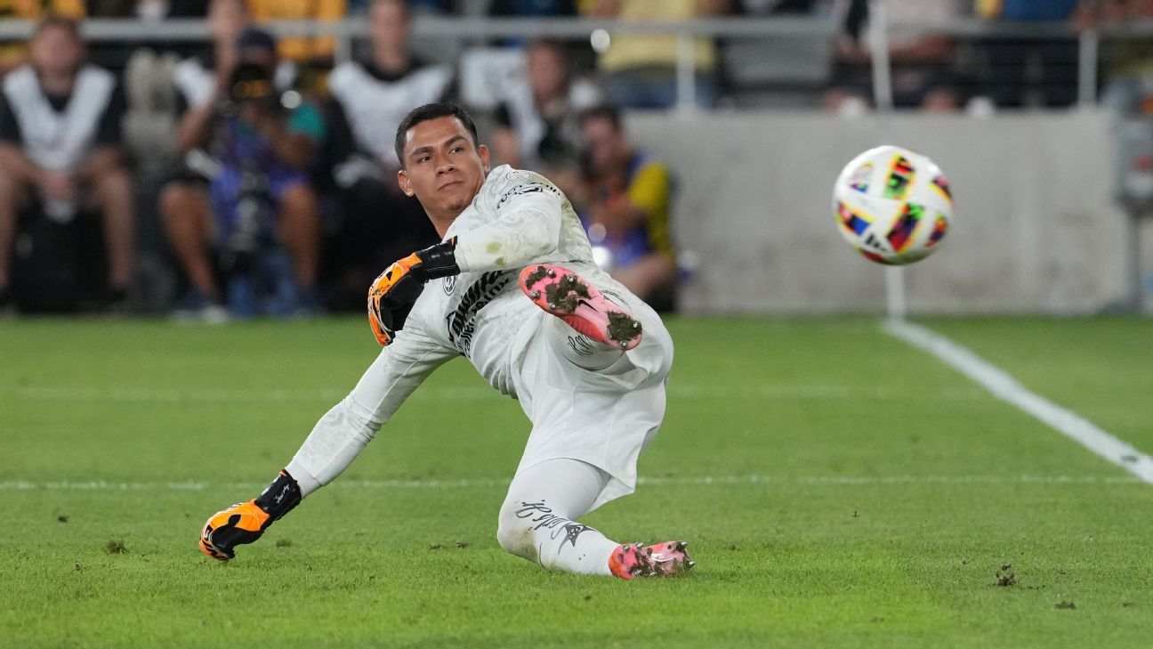 DT from Columbus Crew announces penultimate penalty for America