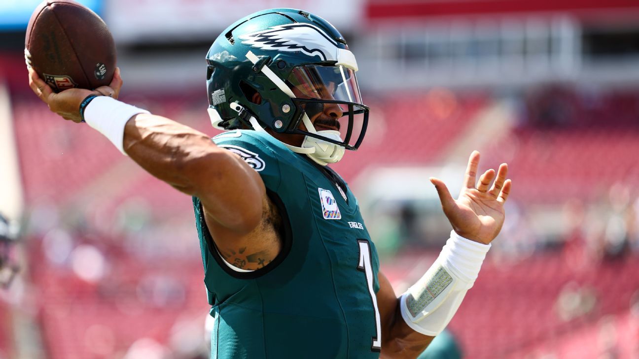 Eagles QB Jalen Hurts limited by ankle issue, says coach