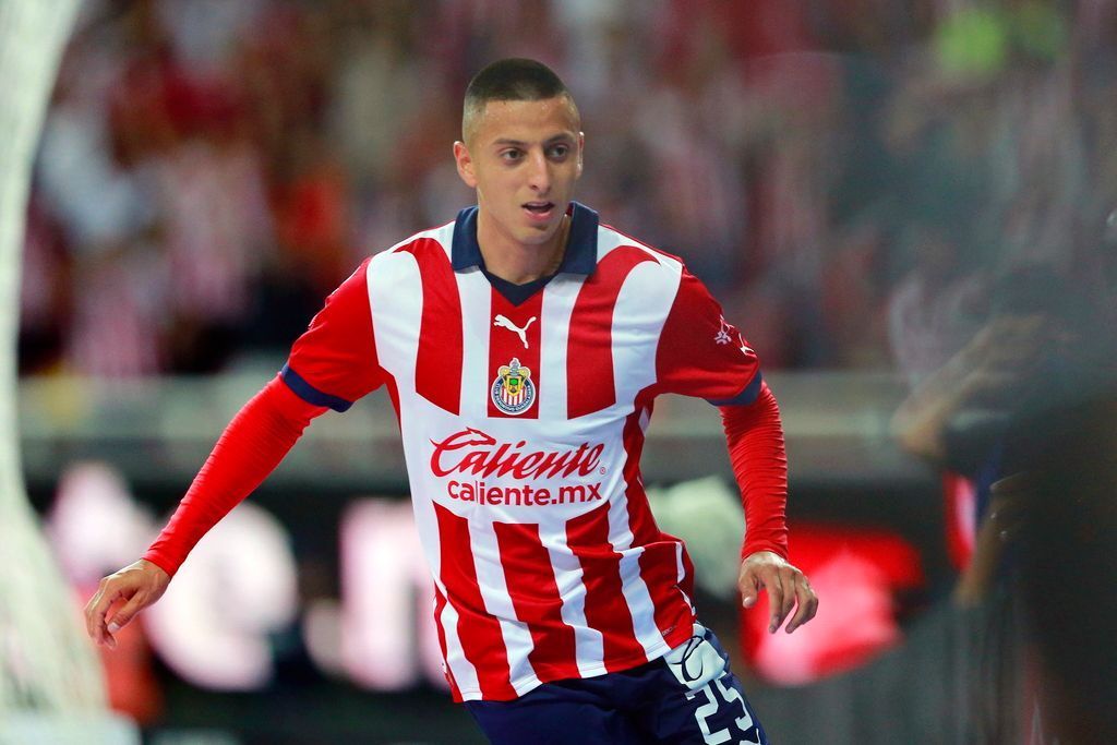 Chivas player apologizes for firecracker thrown