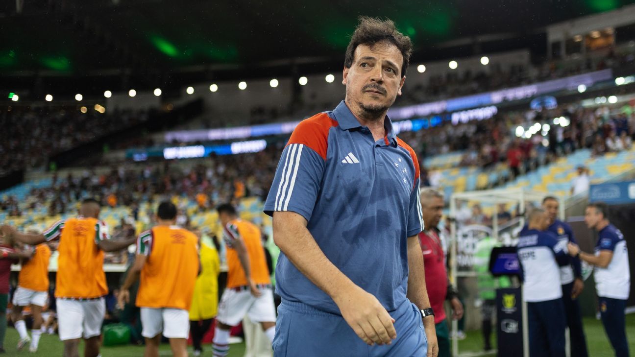 TIME SEM IDENTIDADE? Fábio Luciano critica falta de identidade tática do Cruzeiro de Fernando Diniz