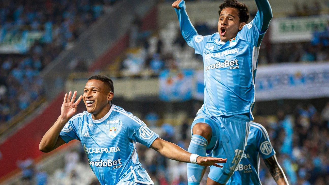 Sporting Cristal traveled to the university and the Clausura tended to be candlelight