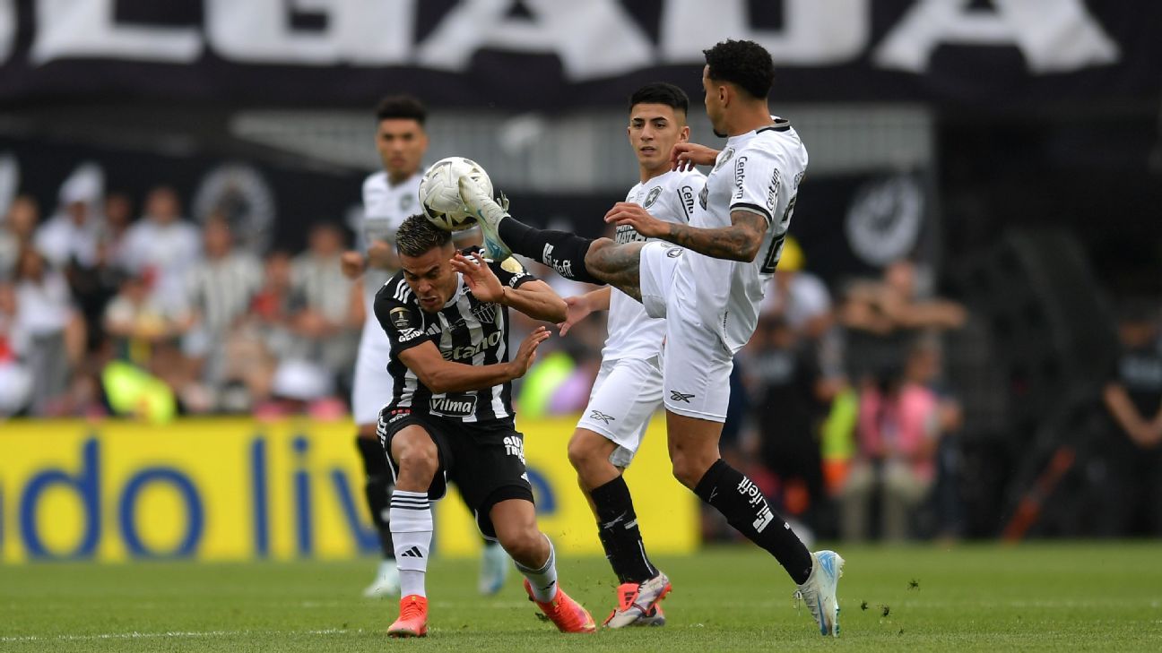 Botafogo win Copa Lib. after 30-second red card