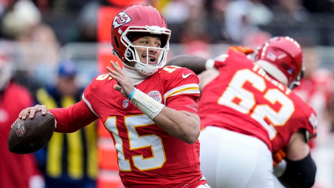 Chiefs’ Mahomes cleared to start against Texans