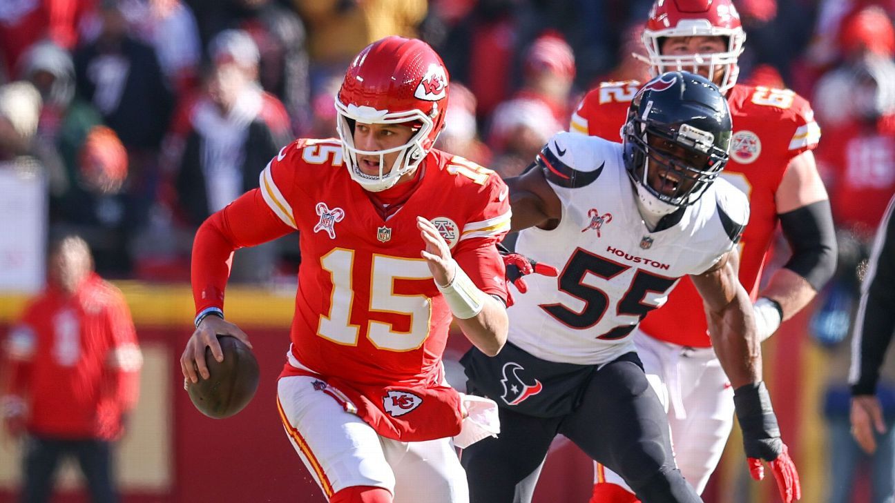 Chiefs' Patrick Mahomes says ankle 'in a lot better place' ESPN