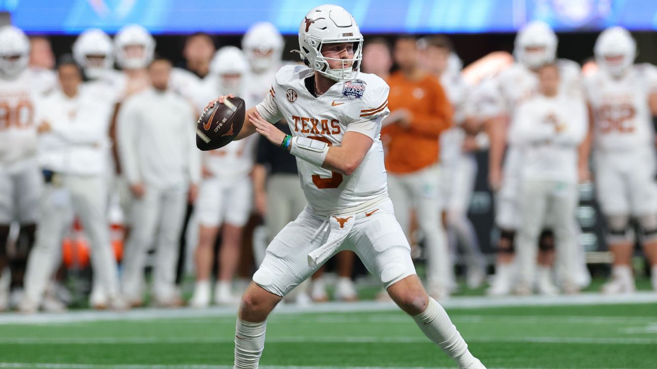 Texas’ Ewers expects to enter NFL draft after CFP