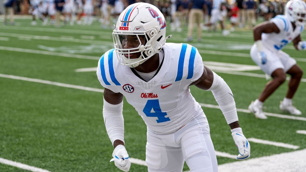 Perkins among 4 starters returning to Ole Miss