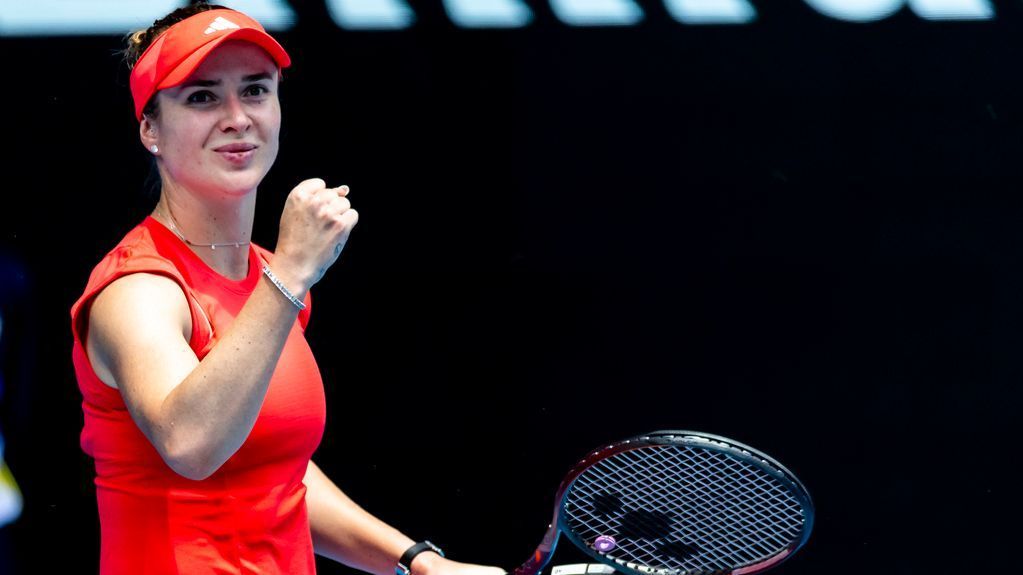 Svitolina rallies to reach Aussie Open quarters