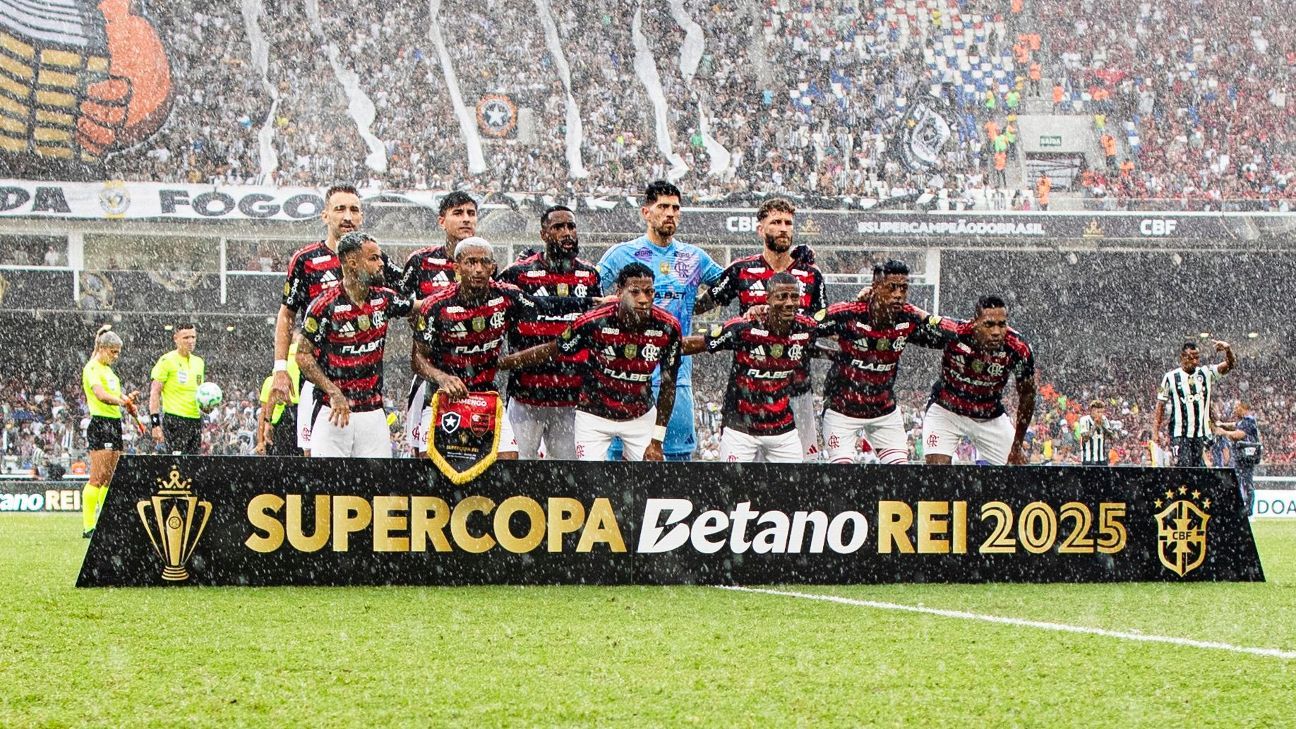 Danilo surpreende-se com desempenho do Flamengo nos primeiros dias de treino