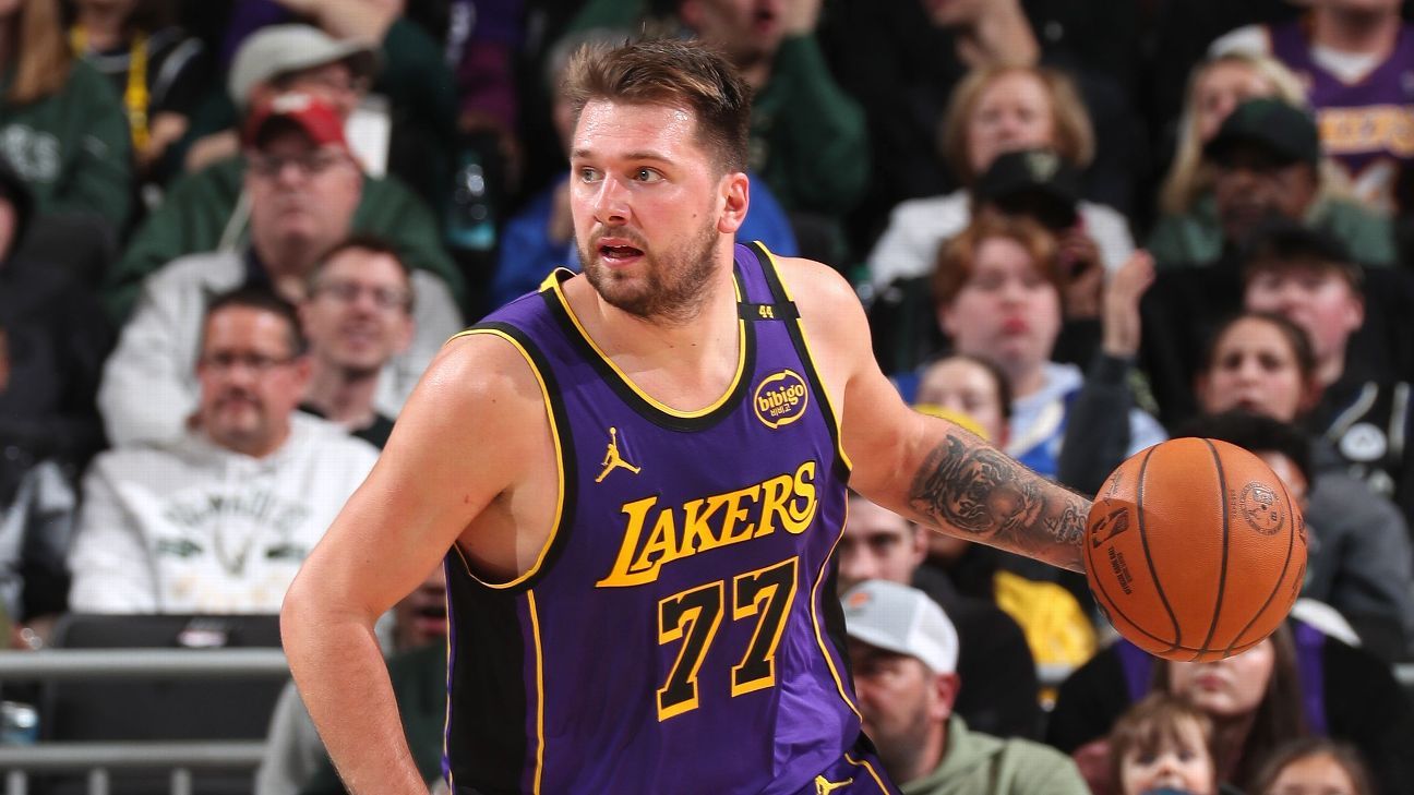 Luka Doncic, Jericho Sims dazzle in thrilling Lakers-Bucks first half