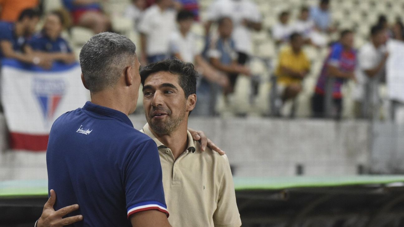 Abel critica pênalti contra Palmeiras e elogia Vojvoda: treinador imbatível do Fortaleza