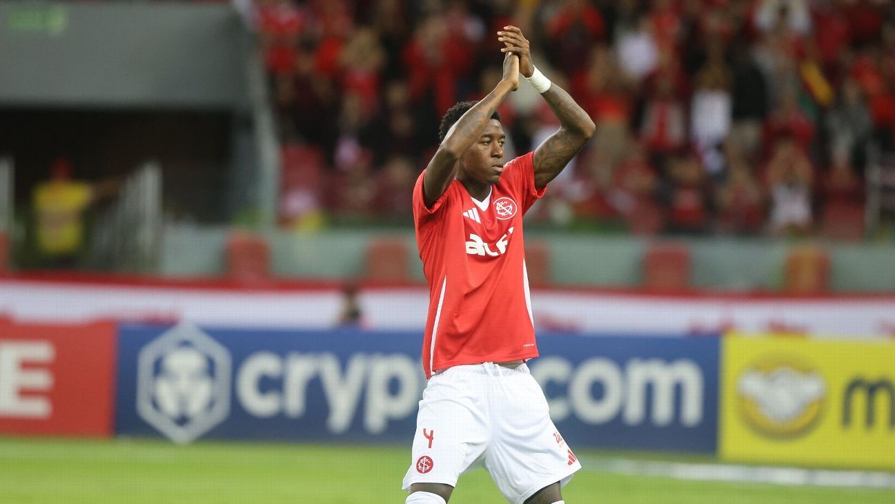 Vitão deixa o Internacional e é confirmado como novo reforço do Flamengo; bastidores agitados