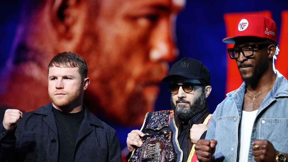 Canelo Alvarez and William Scull